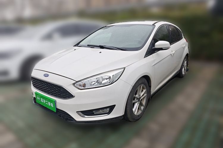 Used Ford Focus 2015 Hatchback EcoBoost 125 Automatic Supreme Style Edition