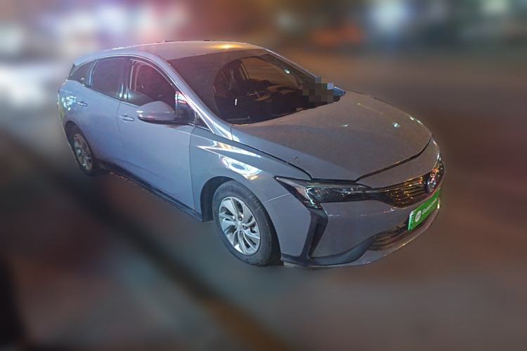 Used Buick Velite 6 2020 Plug-in Hybrid Connected Fashion Model Front Right 45 Deg