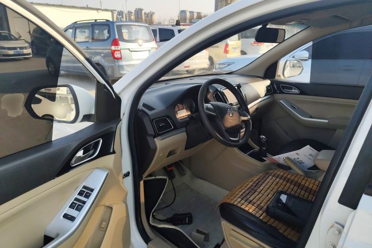 Used Baojun 730 2016 1.5L Manual Value Edition 7 Seats China V Emission Standard
