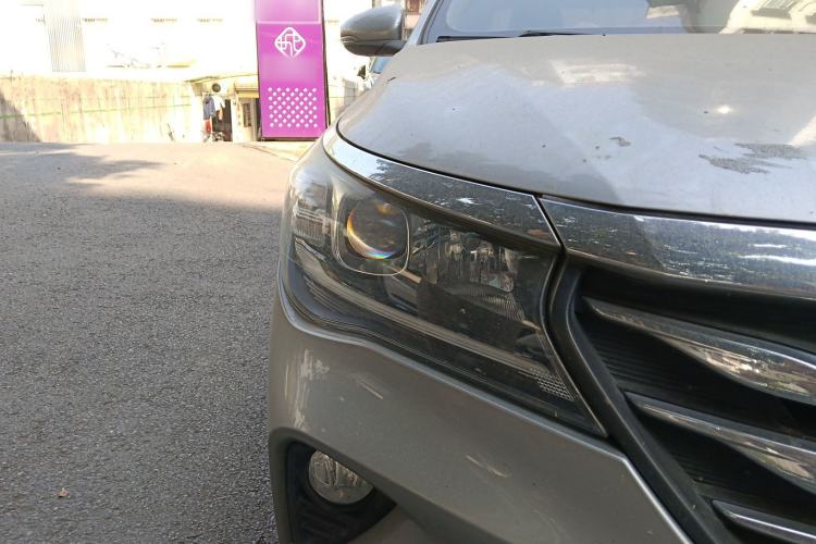 Used GAC Trumpchi GA4 2018 200T Automatic Luxury Edition Right Front Headlight