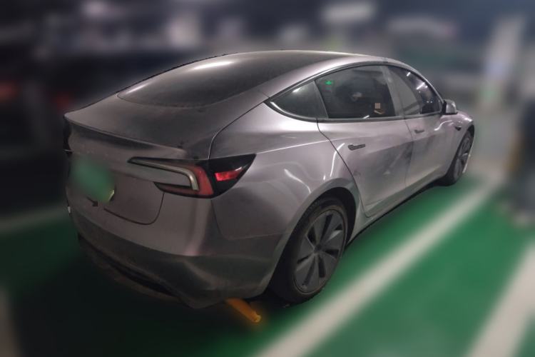 Used Tesla Model 3 2023 Rear-Wheel-Drive Version
