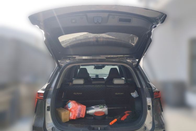 Used CHANGAN CS75 PLUS 2024 3rd Generation Champion Edition 1.5T Intelligent Drive Dynamic Model
