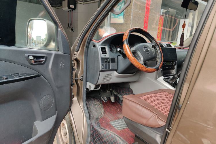 Used Foton Scenic G5 2020 2.0L Long-Wheelbase Flat-Roof 6-Seater Multi-Purpose Passenger Vehicle 1TZS
