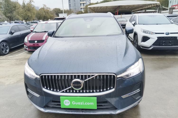Used Volvo XC60 2023 B5 4x4 Smart Luxury Edition
