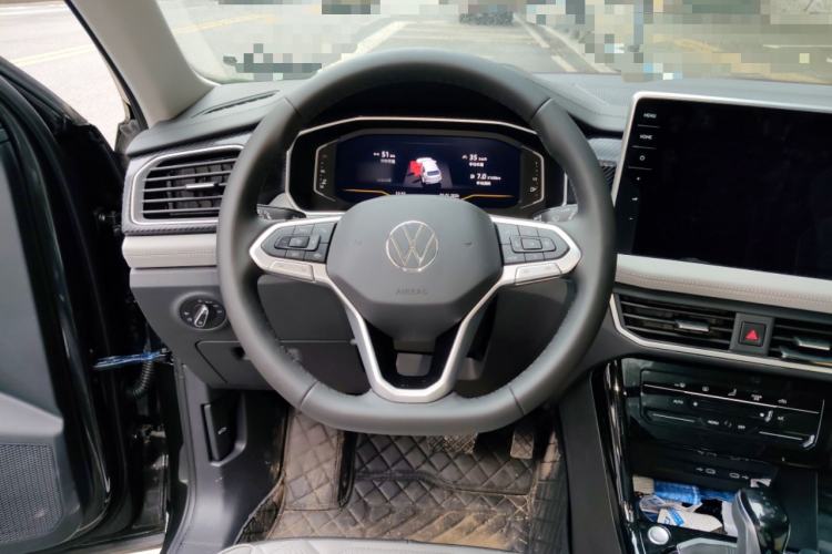 Used Volkswagen Tayron 2025 Facelifted Model, Popular Version, 300TSI