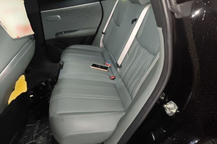 Used Deepal S07 2024 215Max Range-Extended Version Left Rear Seat