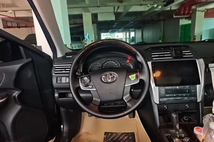 Used Toyota Camry 2015 2.0G Premier Edition