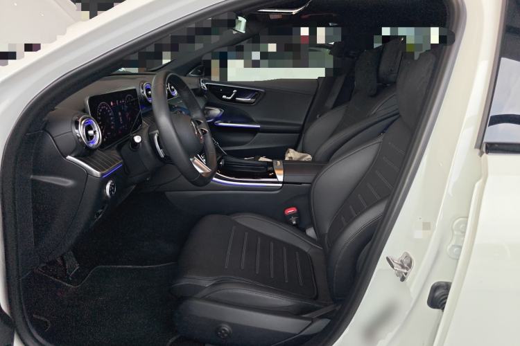 Used Mercedes-Benz C-Class 2024 Facelifted C-Class 260 L Night Edition Sports Version Left Front Seat