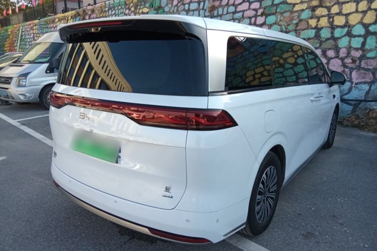 Used BYD Xia 2025 DM-i 1.5T 180km Beyond Edition