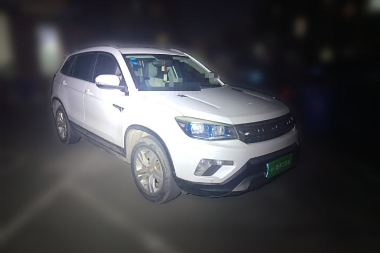 Used CHANGAN CS75 2016 2.0L Manual Luxury Version China V Standard Front Right 45 Deg