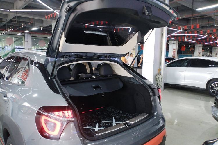 Used Lynk & Co 02 2019 1.5T DCT Two-Wheel Drive Zhaoban Version China VI Standard