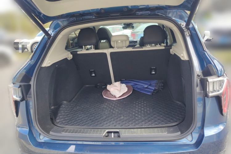 Used Lynk & Co 01 2017 2.0T Two-Wheel Drive Pro Edition Trunk