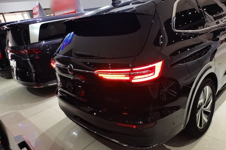Used Volkswagen Viloran 2024 380TSI Luxury Edition