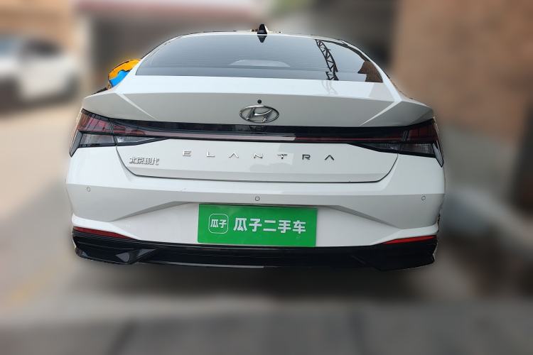 Used Hyundai Elantra 2022 1.5L CVT LUX Prestige Edition
