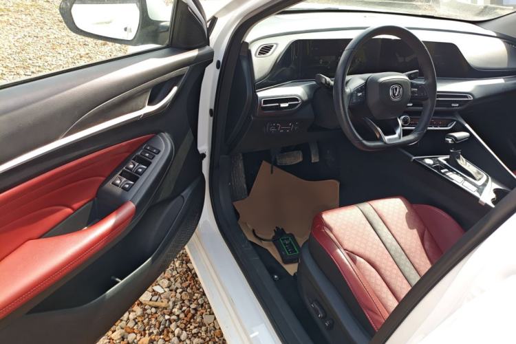 Used CHANGAN Eado 2021 PLUS Blue Whale NE 1.4T GDI DCT Flagship Model Driver Seat