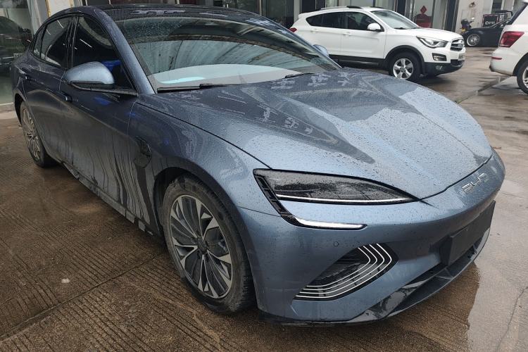 Used BYD Seal 2023 Champion Edition 550km Elite Model Front Right 45 Deg