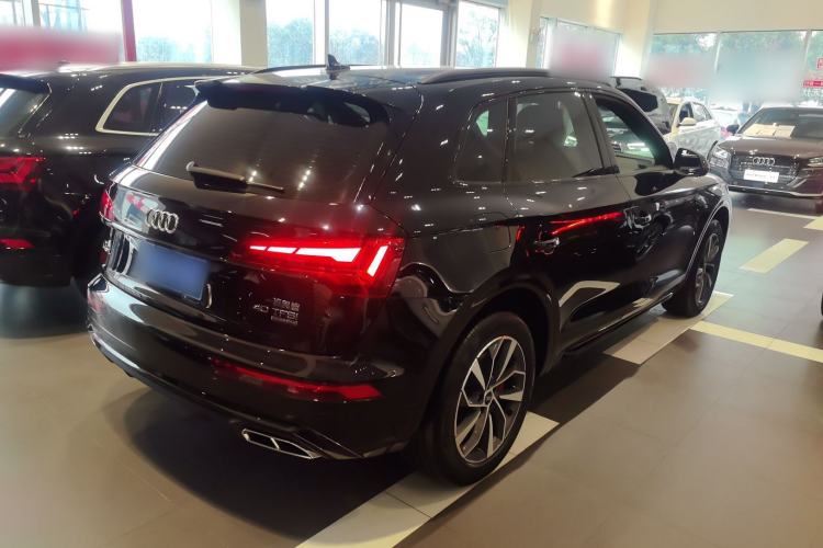 Used Audi Q5L 2024 40 TFSI Fashion Dynamic Model
