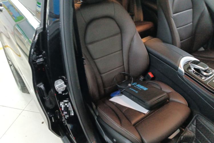 Used Mercedes-Benz GLC 2019 GLC 260 L 4MATIC Dynamic Model Right Front Seat