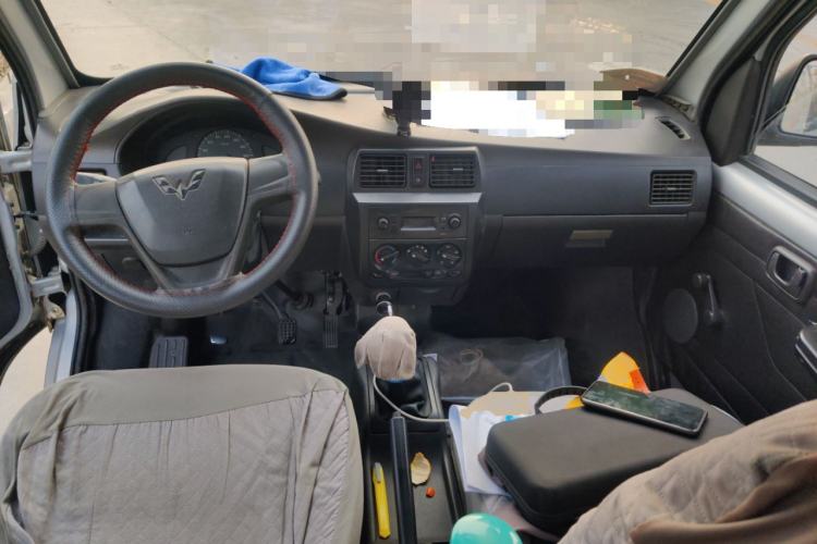 Used Wuling Rongguang 2011 1.2L Base Version