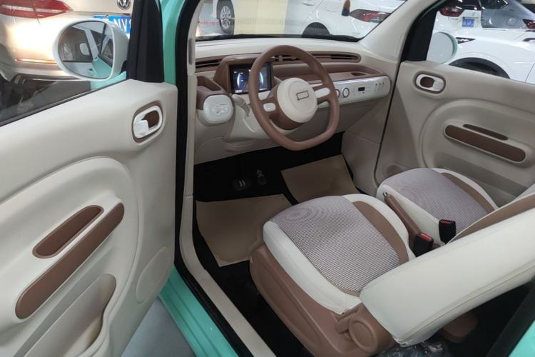 Used Bestune Pony 2026 222km Colorful Horse
