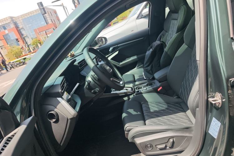 Used Audi A3 2025 A3L Limousine 35TFSI Prestige Edition Left Front Seat