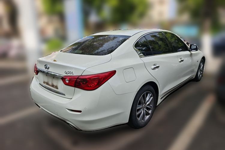 Used Infiniti Q50L 2018 2.0T Comfort Edition China VI Standard Rear Right 45 Deg