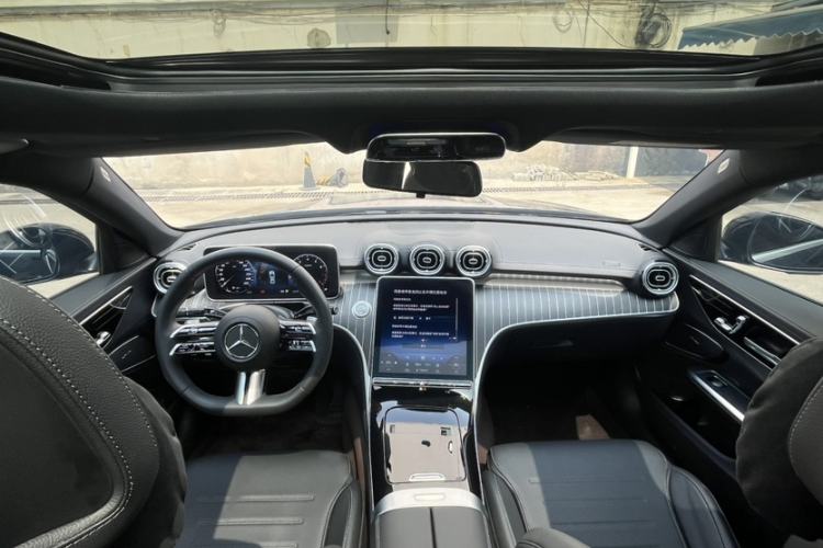 Used Mercedes-Benz C-Class 2024 C 260 L Sport Edition Interior 6