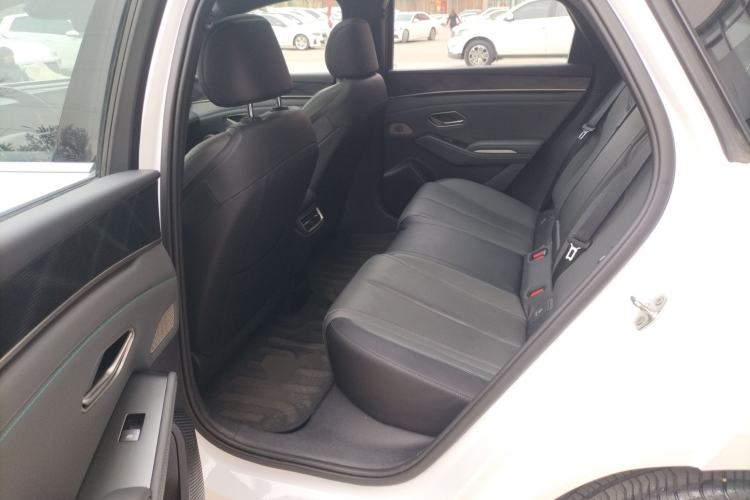 Used BYD Qin L 2025 DM-i Smart Drive 120KM Superior Model Left Rear Seat