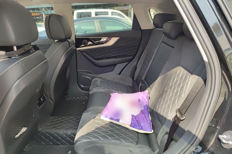 Used Hongqi HS5 2019 2.0T Smart Connect Flagship All-Wheel-Drive Version
