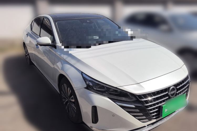 Used Nissan Teana 2022 2.0L XL-Upr Enjoyment Edition Front Right 45 Deg