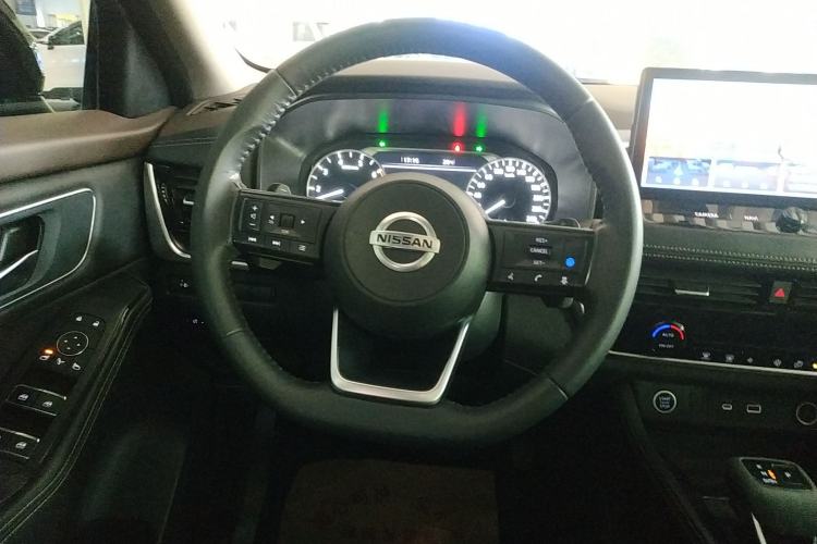 Used Nissan X-Trail 2021 VC-Turbo 300 CVT 2WD Luxury Edition Steering Wheel