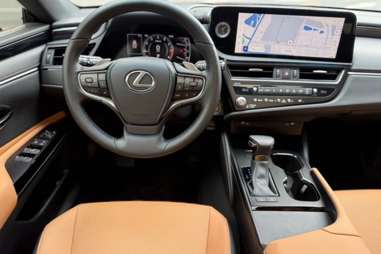 Used Lexus ES 2023 200 Excellence Edition