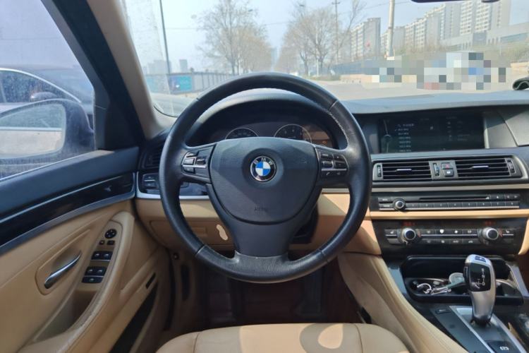 Used BMW 5 Series 2012 523Li Luxury Model
