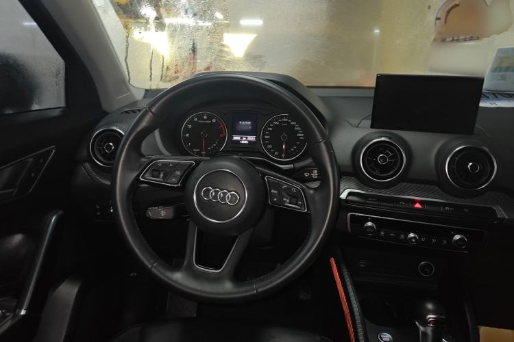 Used Audi Q2L 2021 35 TFSI Fashion Dynamic Model Steering Wheel