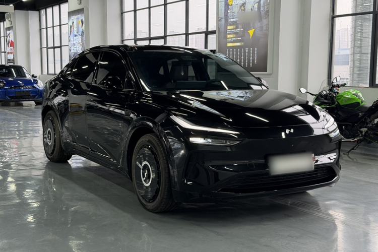 Used ONVO L60 2024 60 kWh Rear-Drive Version
