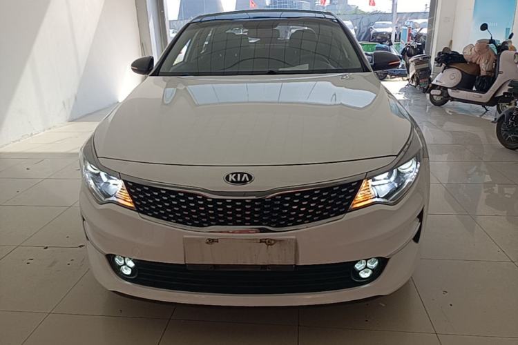 Used Kia K5 2016 2.0L Automatic LUX
