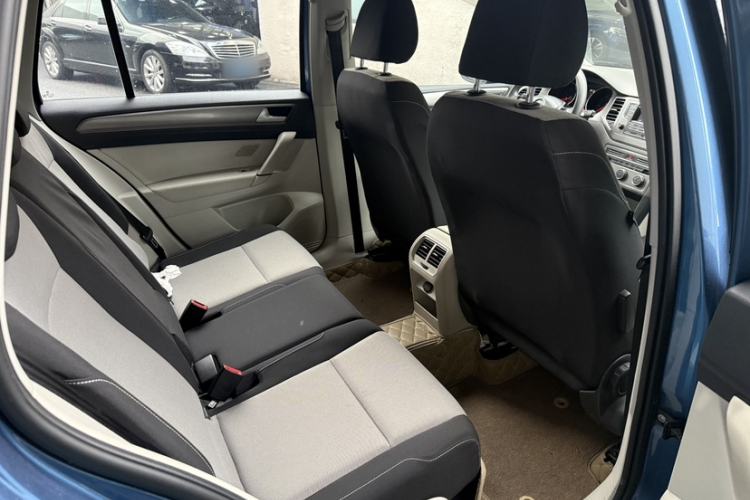 Used Volkswagen Golf Sportsvan 2016 1.6L Automatic Comfort Model