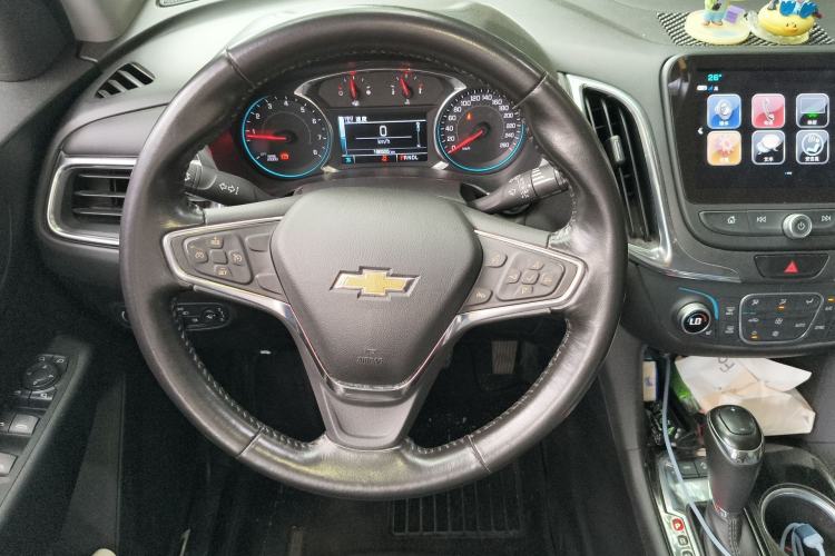Used Chevrolet Equinox 2017 550T Automatic All-Wheel-Drive Top-Tier Version Steering Wheel