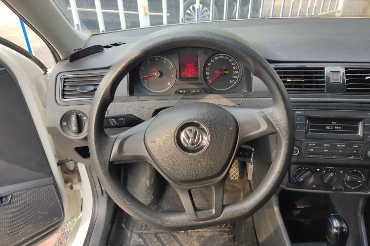 Used Volkswagen Santana 2016 1.6L Automatic Fashion Edition
