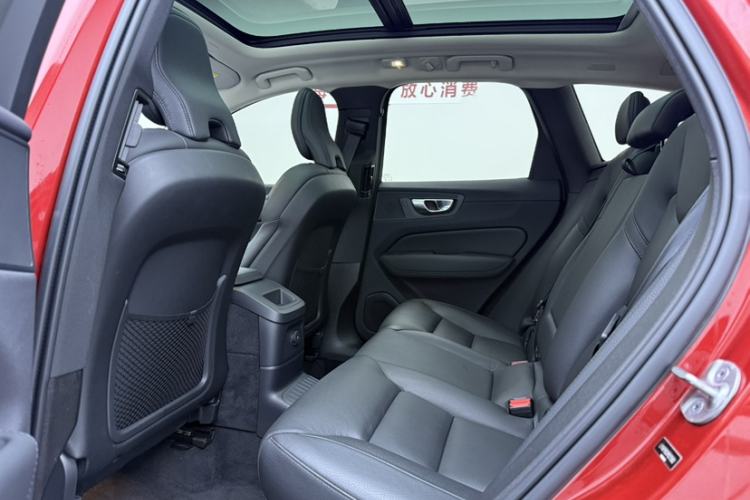 Used Volvo XC60 New Energy 2023 T8 Plug-in Hybrid Long-Range All-Wheel Drive Smart Luxury Edition Interior 1