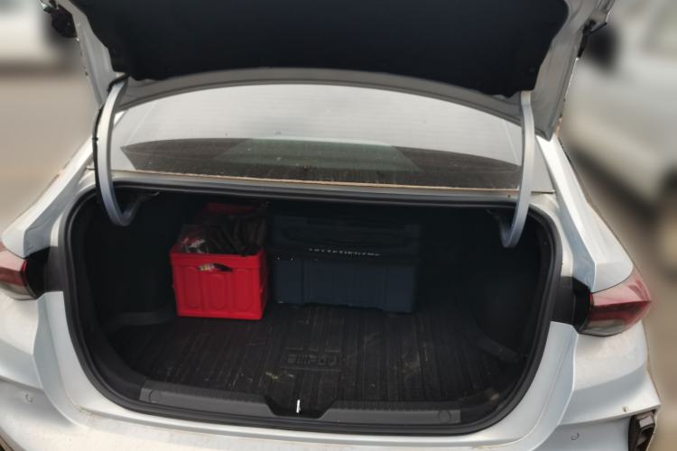 Used GAC Trumpchi EMPOW 2025 270T DCT Yingbao R-Style Dynamic Edition Trunk