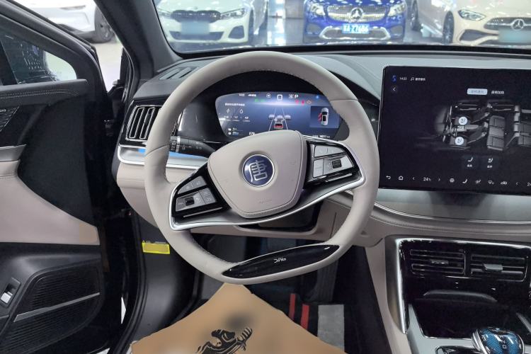 Used BYD Tang New Energy 2025 DM-i 115KM Prestige Model Steering Wheel