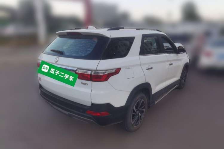 Used Dongfeng Fengon S560 2018 1.8L Manual Comfort 7-Seater