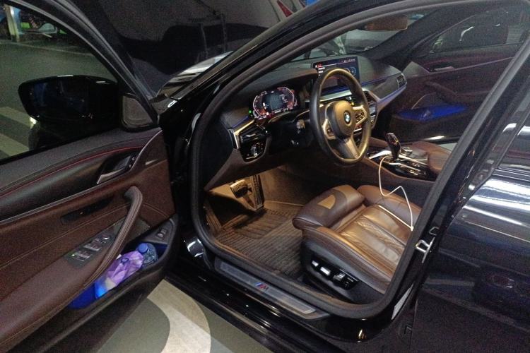 Used BMW 5 Series 2022 Restyled 540i Luxury Edition M Sport Package
