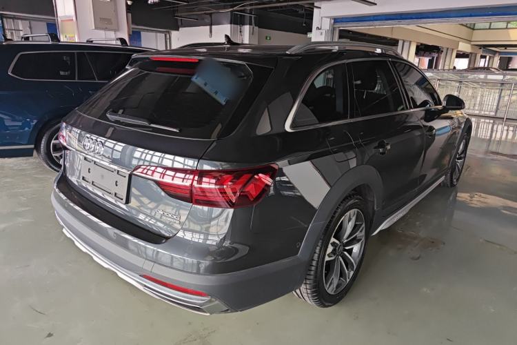 Used Audi A4 2022 allroad quattro