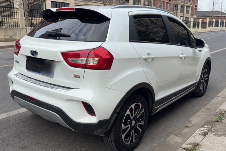 Used Geely Auto Vision X3 2017 1.5L Manual Luxury Model
