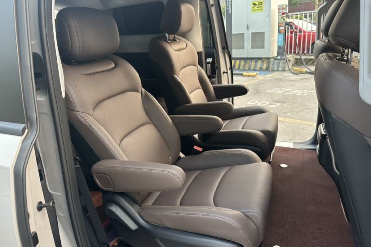 Used Wuling Starlight 730 2025 Model Pure Electric 500km Luxury Edition