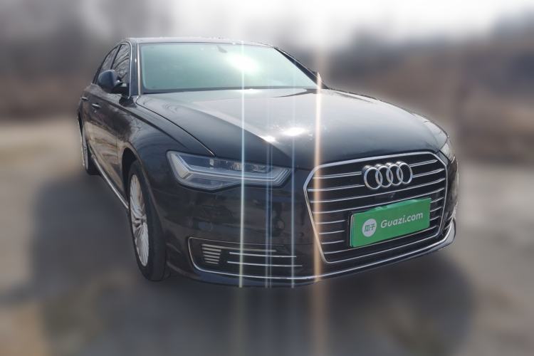 Used Audi A6L New Energy 2018 40 e-tron Front Right 45 Deg