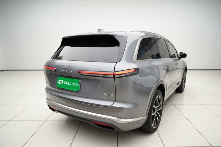 Used ONVO Luxeed L90 2025 Model—Max Six-Seater Version
