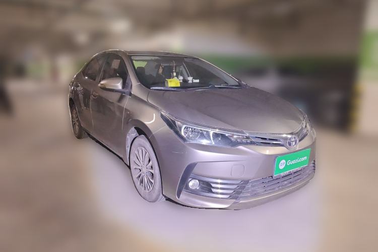 Used Toyota Corolla 2017 1.2T CVT GL Front Right 45 Deg